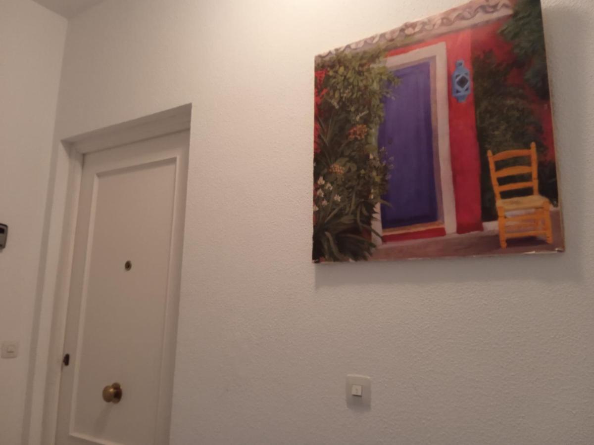 Apartamento Casco Antiguo Exterior Unico En Segunda Planta En Un Edificio De De Dos Plantas Севілья Екстер'єр фото